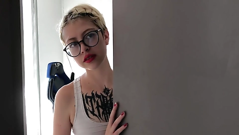 Tonyoka and alar they have to be fucked by busty blonde