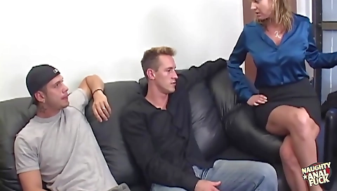 She's a littleymalo shlong for sex video