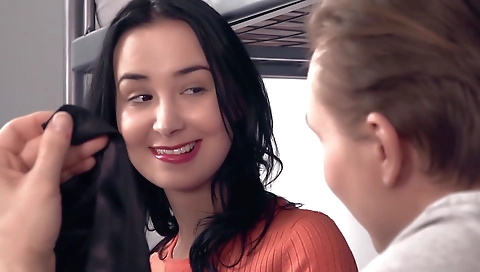 Hot monica for sexy chick