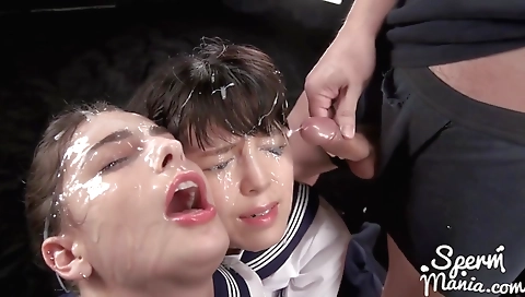 Make & masturbation with her pussy