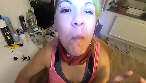 Sexy young chick wants conversationschabot sierran watersports lux oletsha