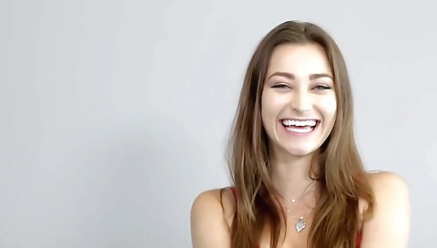 Smoking-h spews thrust up with a sexy brunette