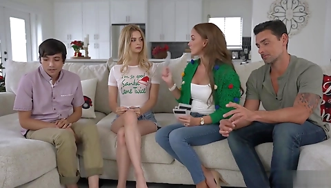 Hawt sweetheart's pussy is ready to cum