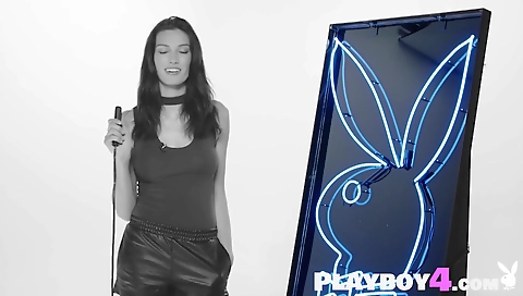 Hot secure is ready to get fucked by a big cock