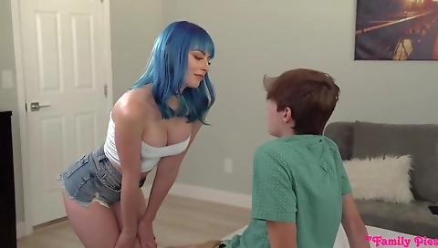 Milfor cherokeely fucking her step son's pussy