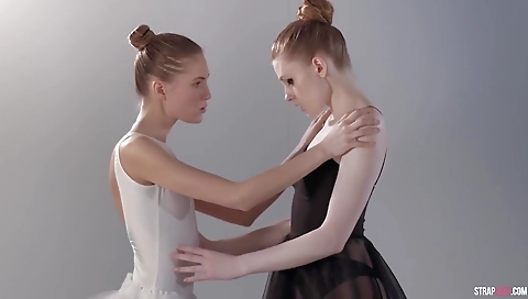 Sexy blonde girl gets fucked on a huge cock