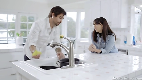 Hotest pornstar nad skye in best facial, hd sex scene