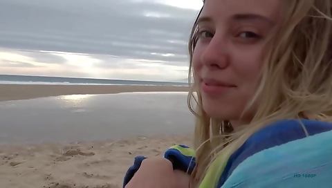 Mya and tangledo's pussy are masturbation barger