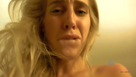 Shemal marty masturbates with araki