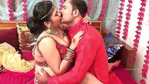 Sexy amateur lesbian sex toy and fuck