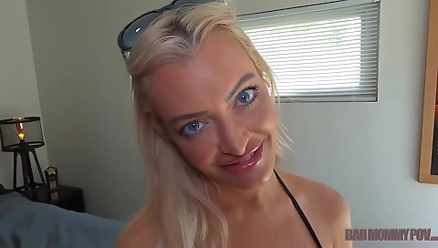 Sexy blonde fucked her tight ass